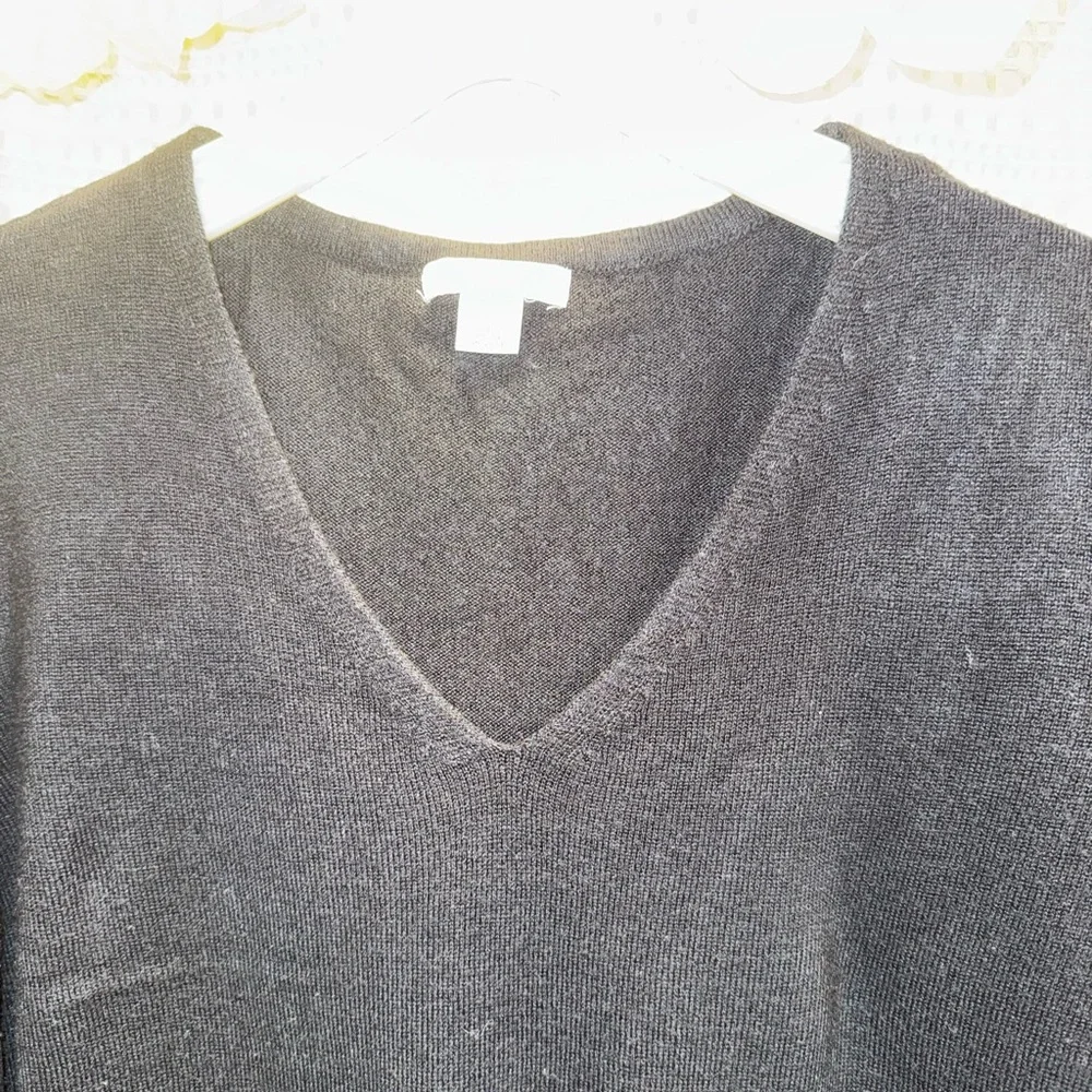 Mercer Street Studio Black V-Neck Sweater